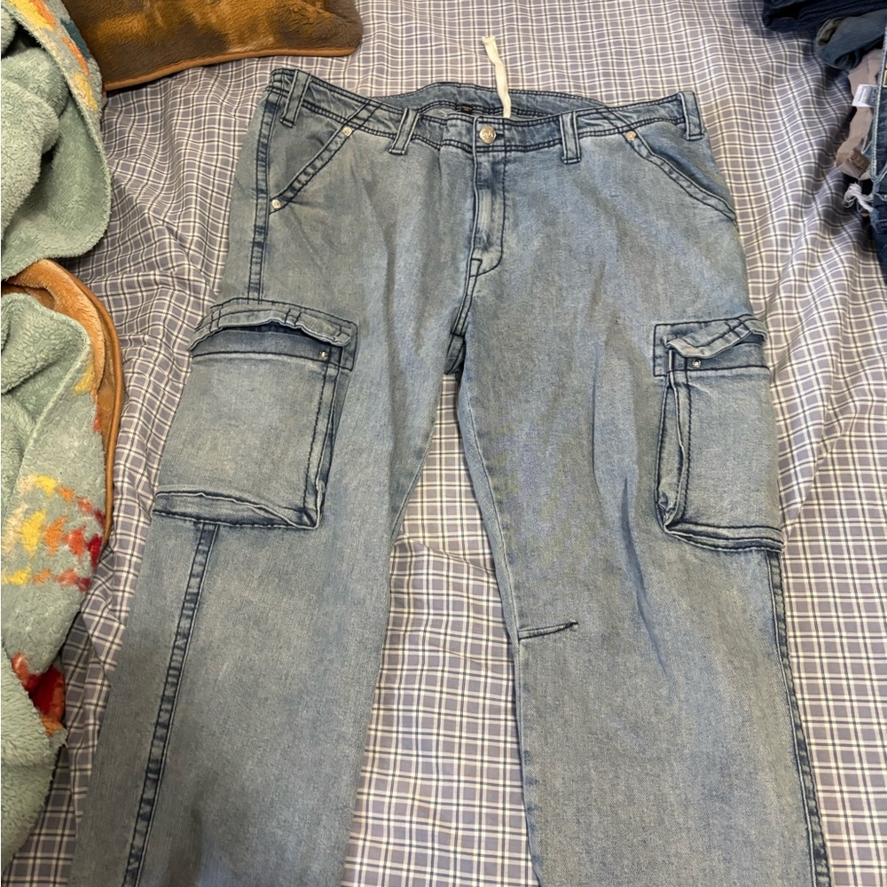 True Religion Stylish Blue Cargo Jeans